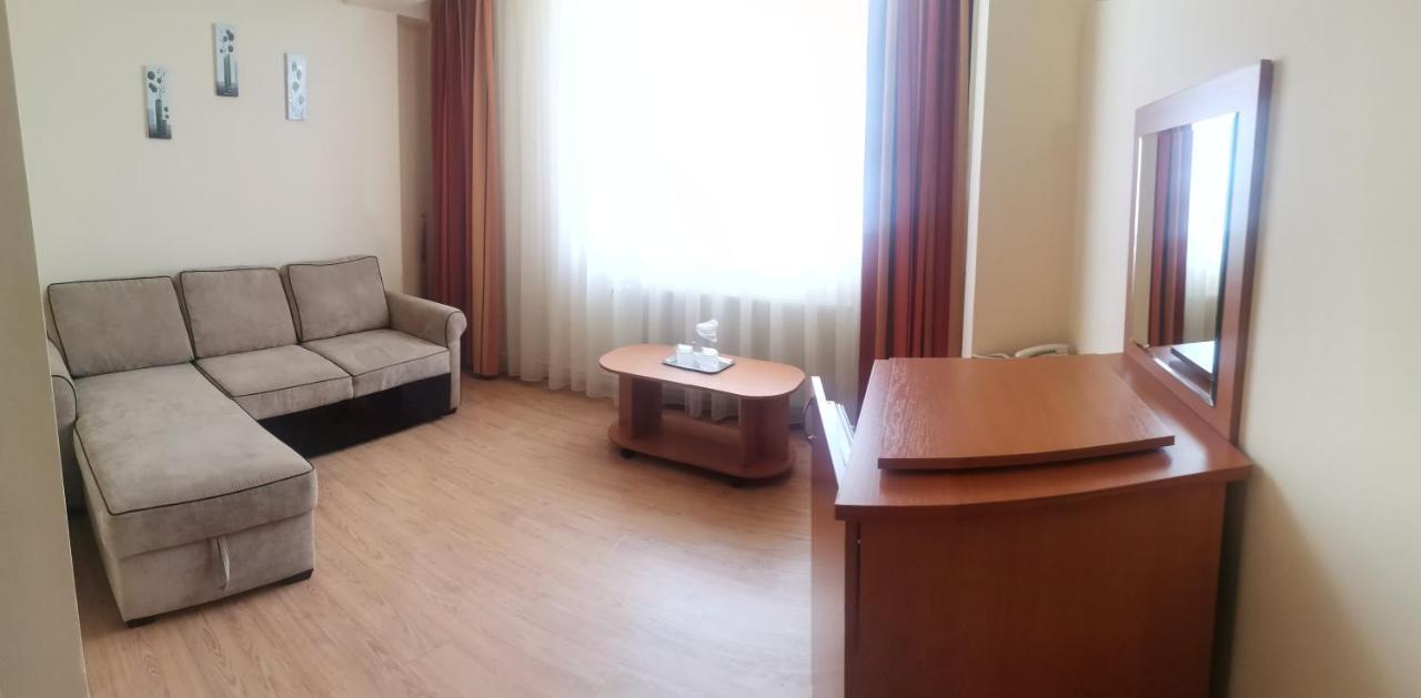 Hotel Express Предял Экстерьер фото