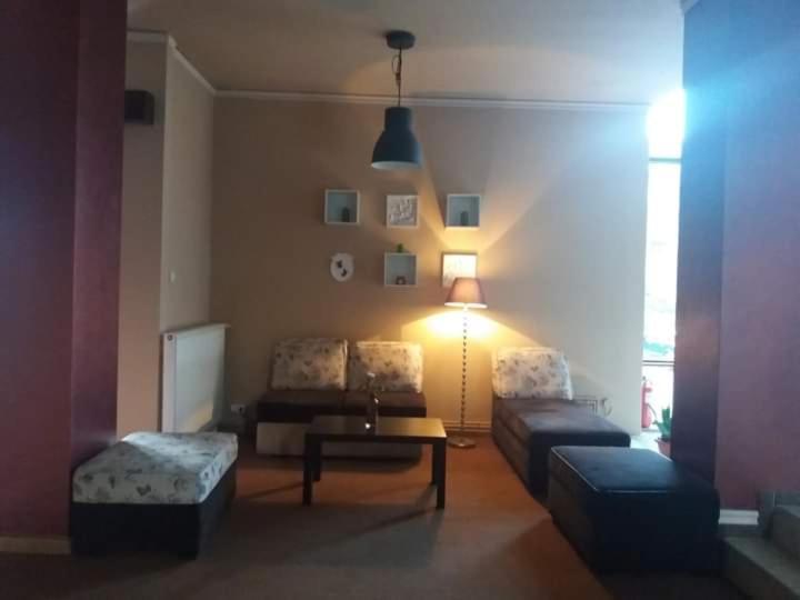 Hotel Express Предял Экстерьер фото
